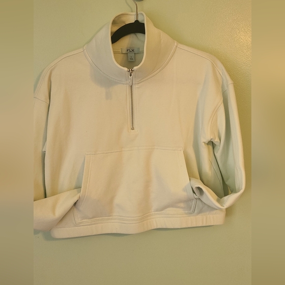 FLX cropped pull over  size Small, color cre'me de mint - Picture 11 of 15